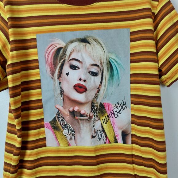 Birds Of Prey DC Harley Quinn Unisex SMALL Cotton Striped Tee Shirt HOT TOPICS - Picture 3 of 7
